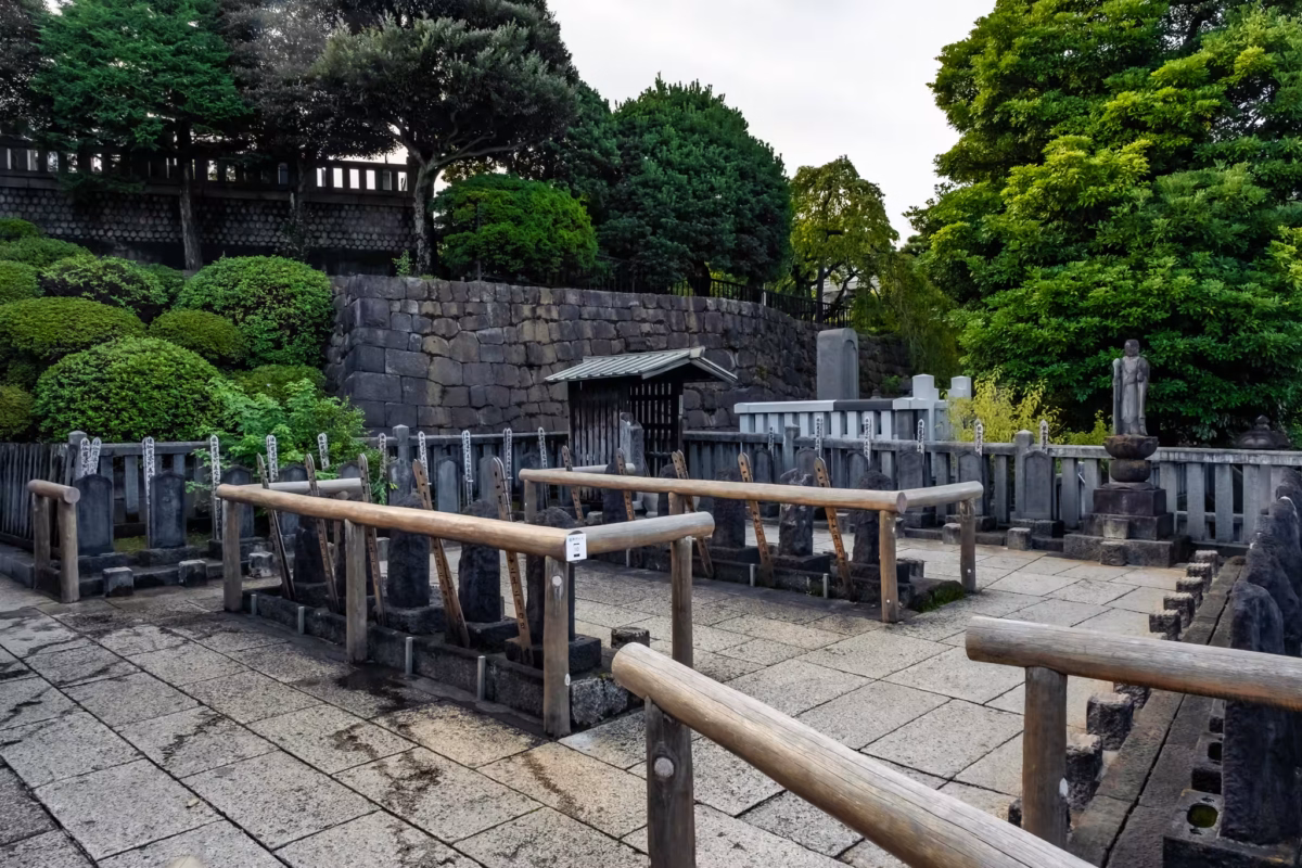 The graves of the 47 Ronin.