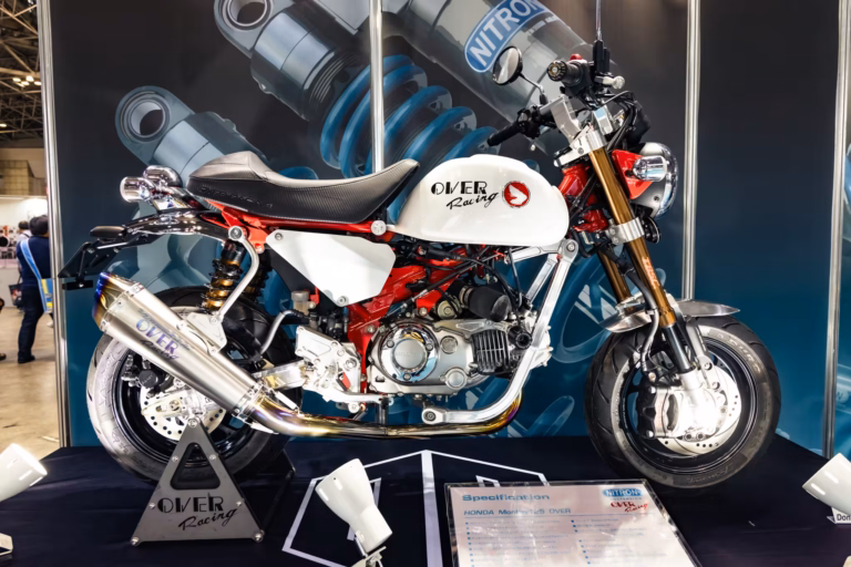 A white Oliver Racing Honda Monkey 125 at Tokyo Motorcycle Show 2025